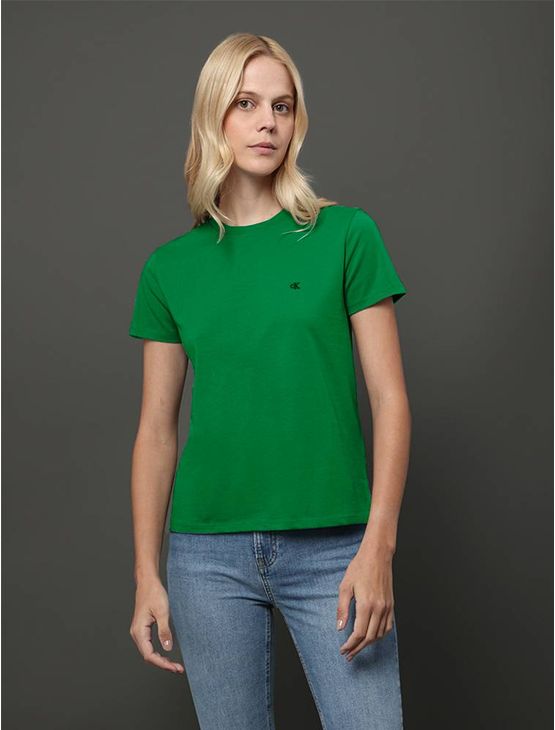 Camiseta Feminina Logo Bordado Calvin Klein Jeans - Verde Médio Camiseta Feminina Logo Bordado Calvin Klein Jeans Verde Médio Pp