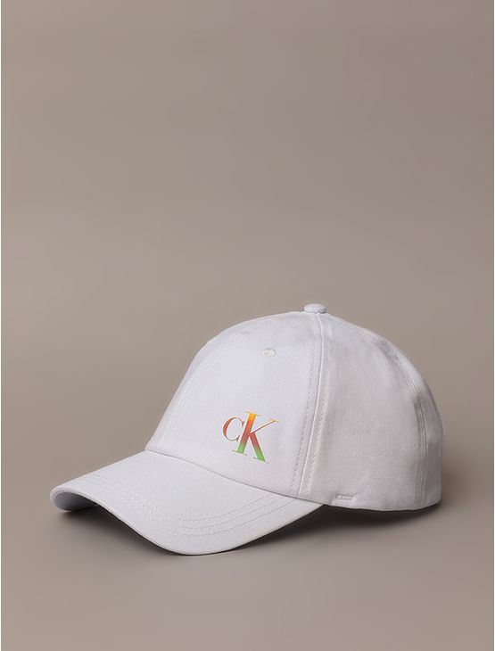 Boné Calvin Klein Jeans 6 Gomos Calvin Klein Pride - Branco Boné Calvin Klein Jeans 6 Gomos Calvin Klein Pride Branco u