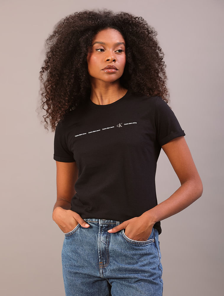 Camiseta Feminina Regular - Preto
