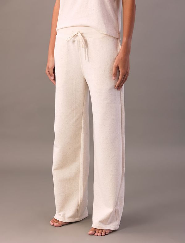 Calça Feminina Pantalona Bolsos Linho Heritag Calvin Klein Loungewear - Off White Calça Feminina Pantalona Bolsos Linho Heritag Calvin Klein Loungewear Off White m