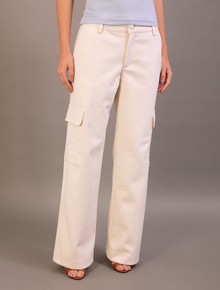 Calça Cargo Calvin Klein Feminino Com Bolso Traseiro Assimétrica - Off White