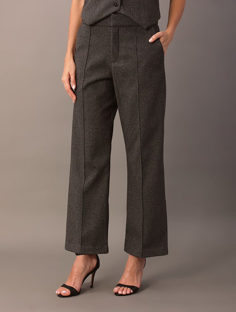 Calça Calvin Klein Feminino Afunilada Pied de Poule - Preto - Calça Calvin Klein Feminino Afunilada Pied de Poule Preto 42