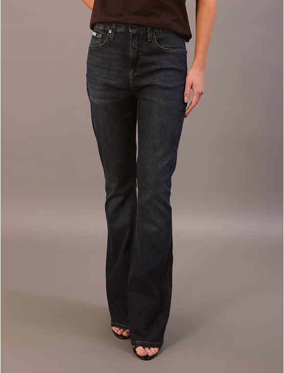 Calça Jeans Flare Feminina Bordado B. Traseiro