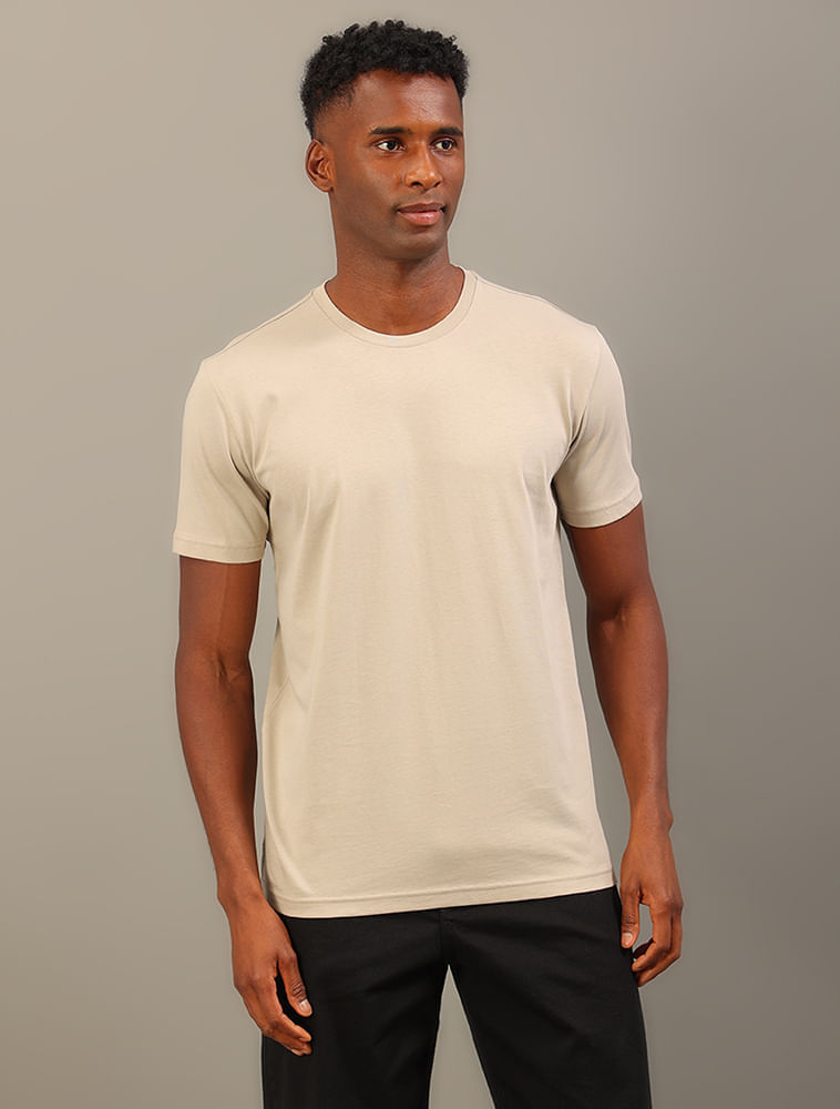 Camiseta Masculina de Algodão Essentials Minimalista - Caqui Claro
