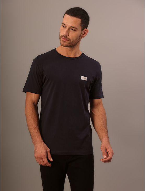 Camiseta Manga Curta Calvin Klein Jeans Masculino Com Logotipo - Marinho Camiseta Manga Curta Calvin Klein Jeans Masculino Com Logotipo Marinho p