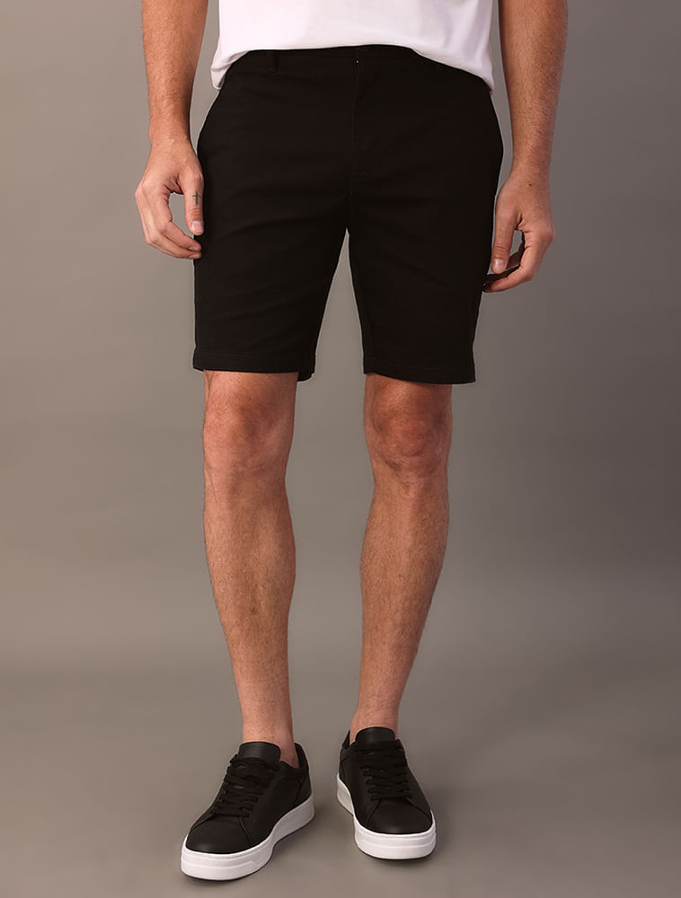 Bermuda de Chino Masculina Clássica Essentials Carnaby Calvin Klein - Preto
