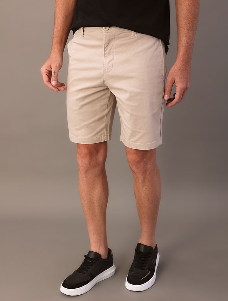 Bermuda de Chino Masculina Clássica Essentials Carnaby Calvin Klein - Caqui Medio