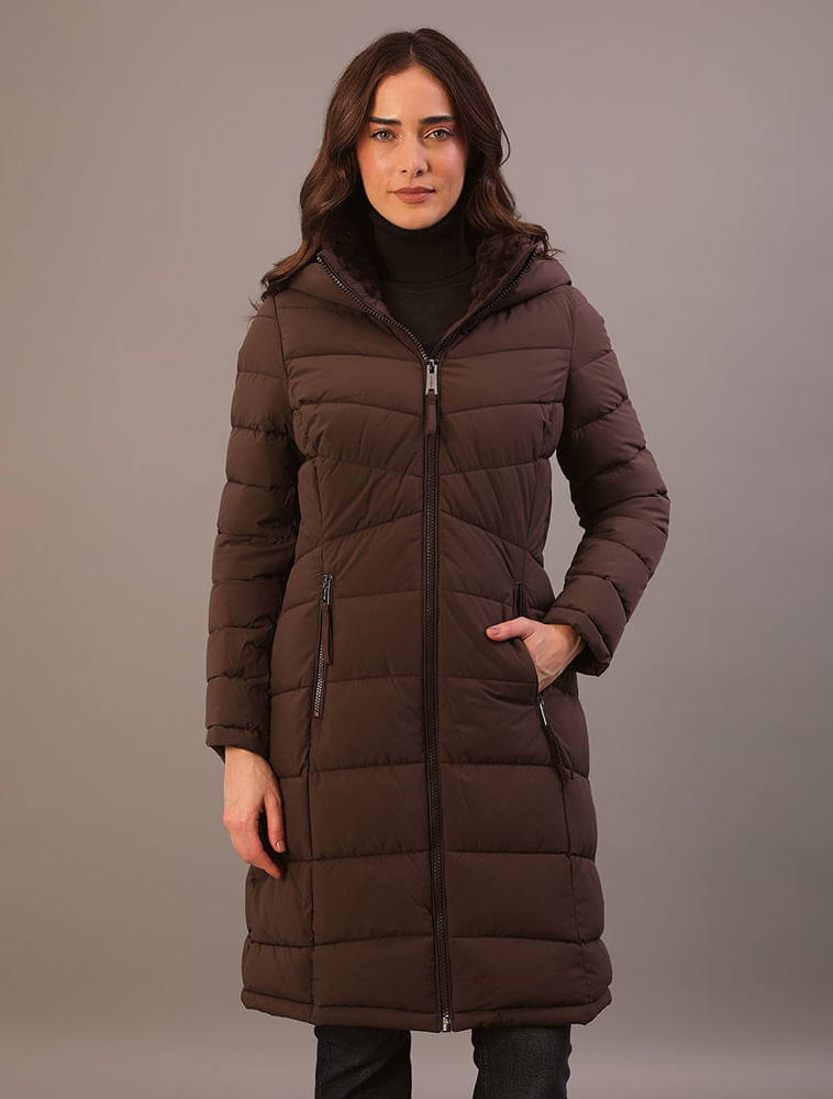Jaqueta Longa Calvin Klein Jeans Feminino Matelassê Com Capuz - Chumbo