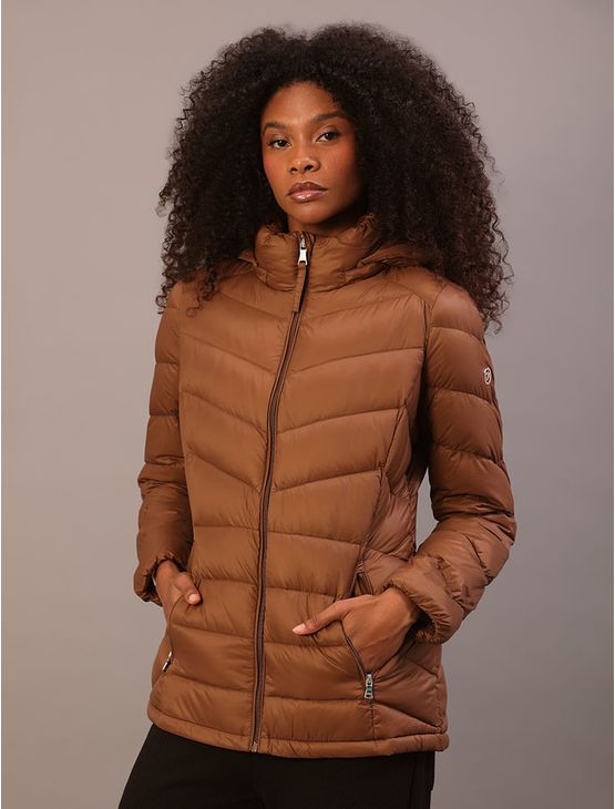 Jaqueta Calvin Klein Jeans Feminino Matelassê Acinturada - Marrom Jaqueta Calvin Klein Jeans Feminino Matelassê Acinturada Marrom g