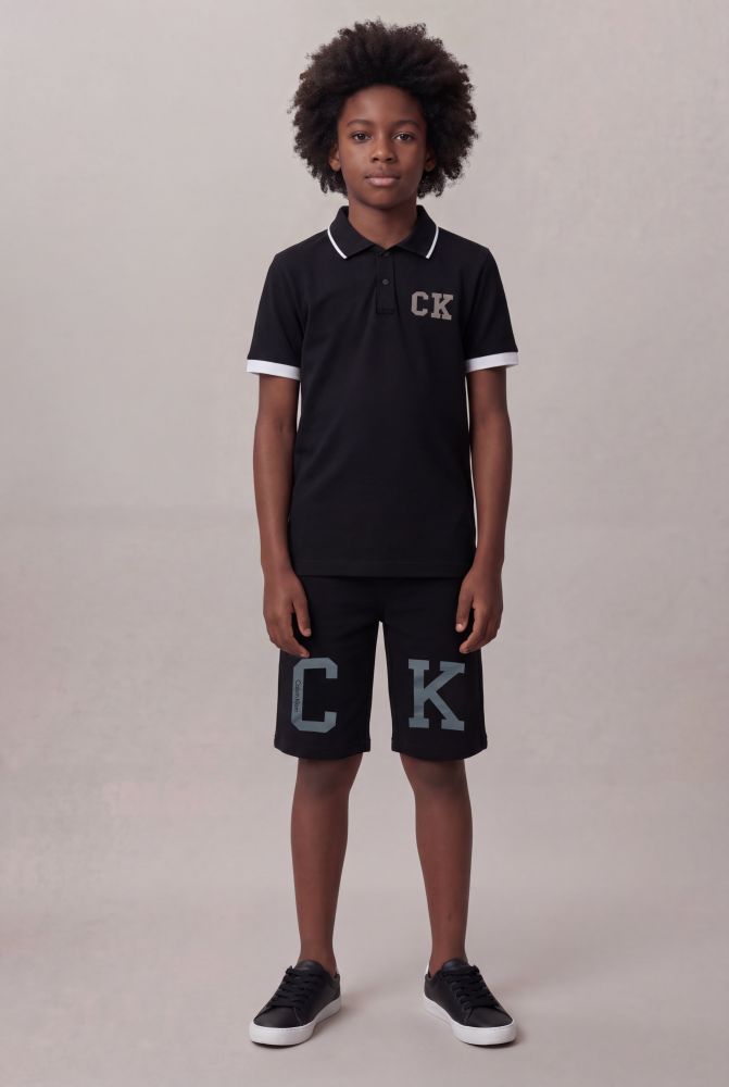 Polo Manga Curta Calvin Klein Jeans Boy Logo Calvin Klein College - Preto - Polo Manga Curta Calvin Klein Jeans Boy Logo Calvin Klein College Preto 10