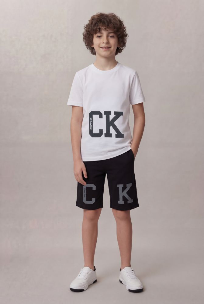 Camiseta Manga Curta Calvin Klein Jeans Boy Over Logo Calvin Klein College - Branco - Camiseta Manga Curta Calvin Klein Jeans Boy Over Logo Calvin Klein College Branco 6