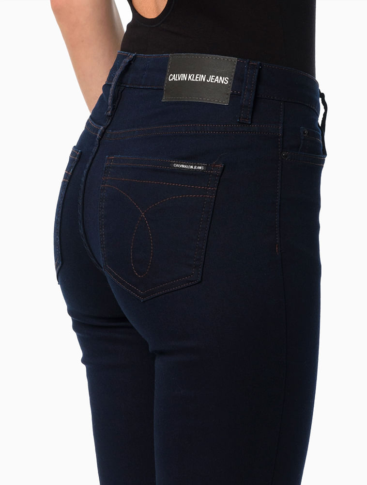 Calça Jeans Feminina Barra Degrau Stretch Super Skinny Cintura Média Calvin Klein Jeans - Azul Marinho