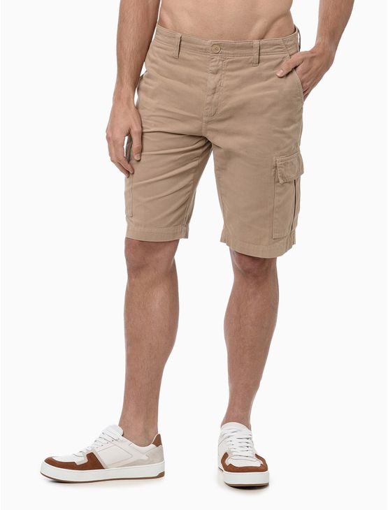 Bermuda de Sarja Cargo Com Stretch Calvin Klein – Caqui Medio Bermuda de Sarja Cargo Com Stretch Calvin Klein Caqui Medio 36