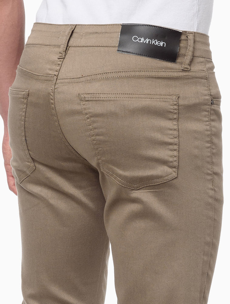 Calça Masculina 5 Pockets Lisa Calvin Klein - Caqui Medio