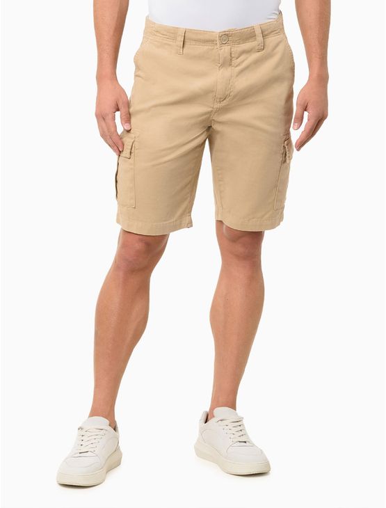 Bermuda de Sarja Cargo Com Stretch Calvin Klein – Caqui Bermuda de Sarja Cargo Com Stretch Calvin Klein Caqui 46