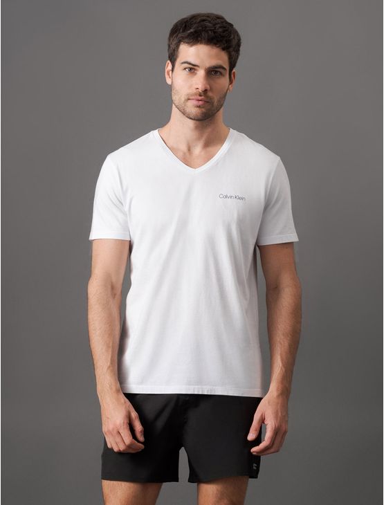 Camiseta Manga Curta Decote v Logo No Peito Calvin Klein Swimwear - Branco Camiseta Manga Curta Decote v Logo No Peito Calvin Klein Swimwear Branco m