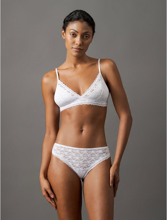 Calcinha Fio Dental Micrologo Lace Calvin Klein Underwear - Branco Calcinha Fio Dental Micrologo Lace Calvin Klein Underwear Branco g