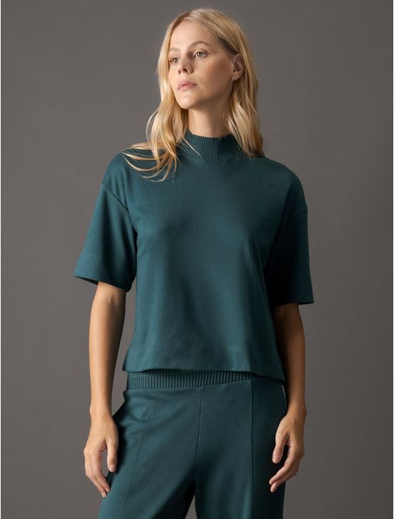 Blusa Feminina Malha Gola Alta Calvin Klein – Verde Blusa Feminina Malha Gola Alta Calvin Klein Verde p