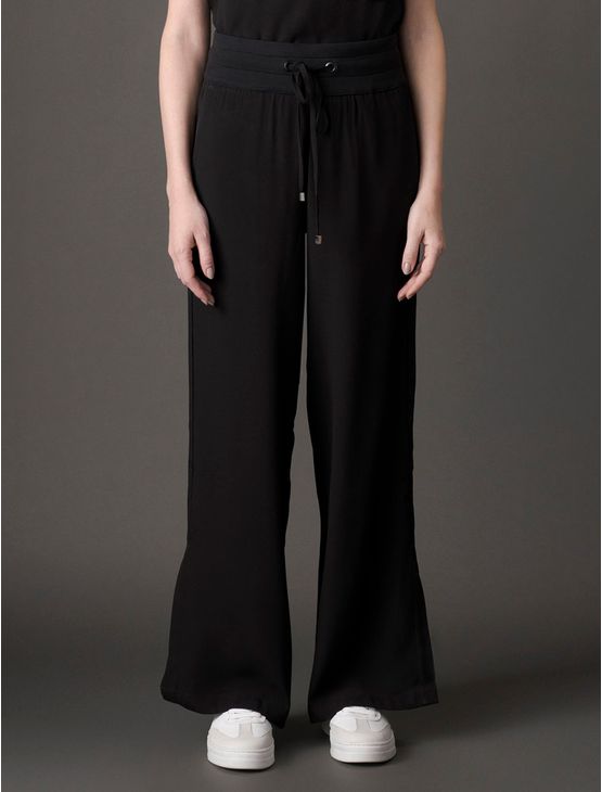 Calça Feminina Acetinada Com Fenda Lateral Calvin Klein - Preto Calça Feminina Acetinada Com Fenda Lateral Calvin Klein Preto 38