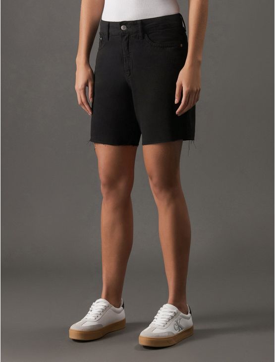 Bermuda Feminina Color Alongada Calvin Klein Jeans - Preto Bermuda Feminina Color Alongada Calvin Klein Jeans Preto 36