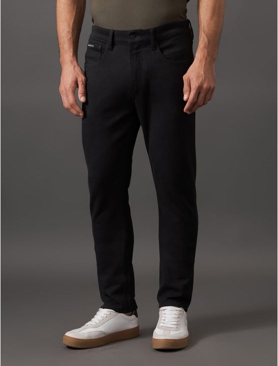 Calça Masculina Slim 5 Pockets Calvin Klein Jeans - Preto Calça Masculina Slim 5 Pockets Calvin Klein Jeans Preto 48
