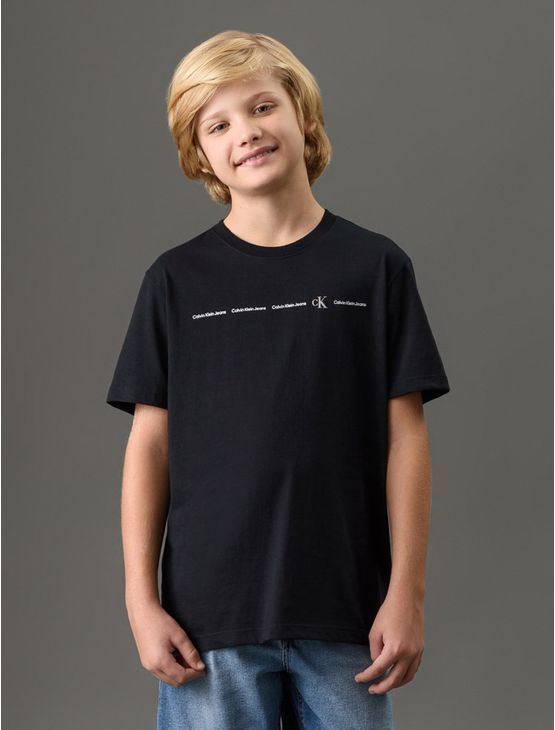Camiseta Menino Manga Curta Logo Calvin Klein Jeans – Preto Camiseta Menino Manga Curta Logo Calvin Klein Jeans Preto 10