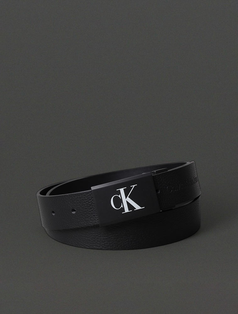 Kit Cinto Masculino e Mini Bolsa em Nylon Calvin Klein Jeans - Preto