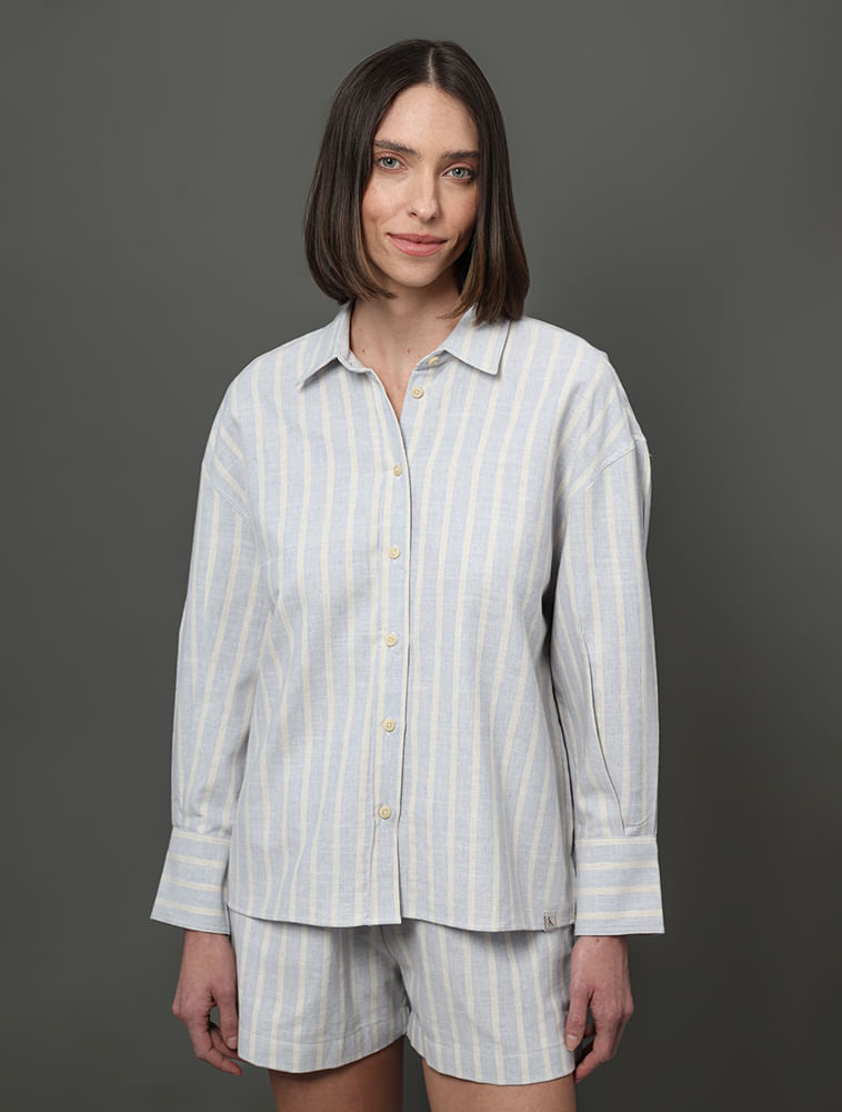 Camisa Feminina Listrada Amarração Calvin Klein Jeans - Lavanda - Camisa Feminina Listrada Amarração Calvin Klein Jeans Lavanda 42