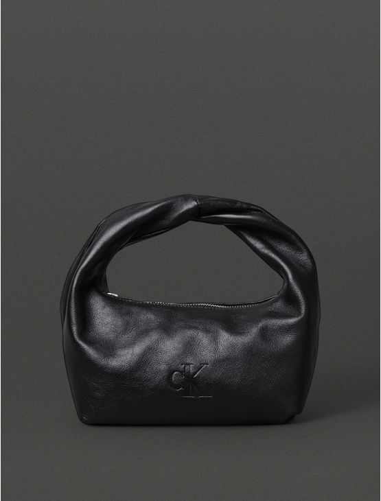 Bolsa Pequena Feminina Fluffy Calvin Klein Jeans – Preto Bolsa Pequena Feminina Fluffy Calvin Klein Jeans Preto u