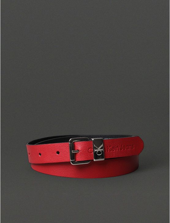Cinto Feminino Passante Metal Calvin Klein Jeans - Vermelho Cinto Feminino Passante Metal Calvin Klein Jeans Vermelho Pp