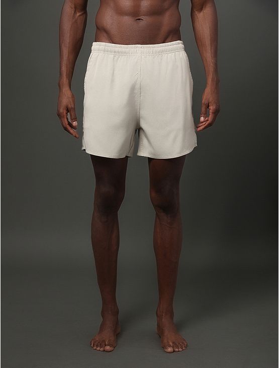 Shorts D'Água Masculino Logo Lateral Calvin Klein Swimwear - Caqui Claro Shorts D'Água Masculino Logo Lateral Calvin Klein Swimwear Caqui Claro Ggg