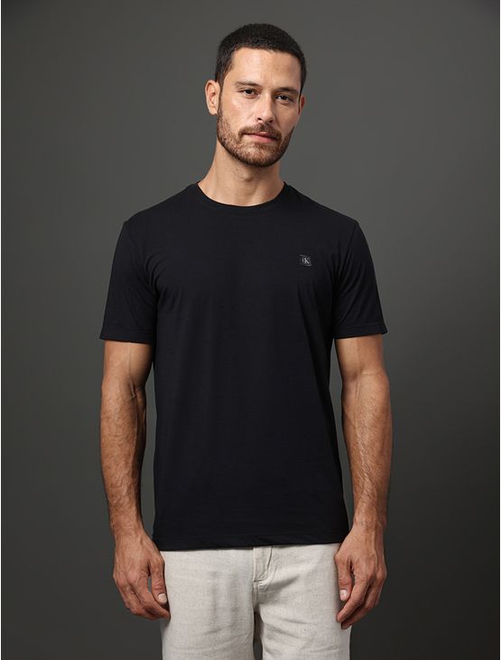 Camiseta Masculina Patch Calvin Klein Jeans - Preto Camiseta Masculina Patch Calvin Klein Jeans Preto Pp