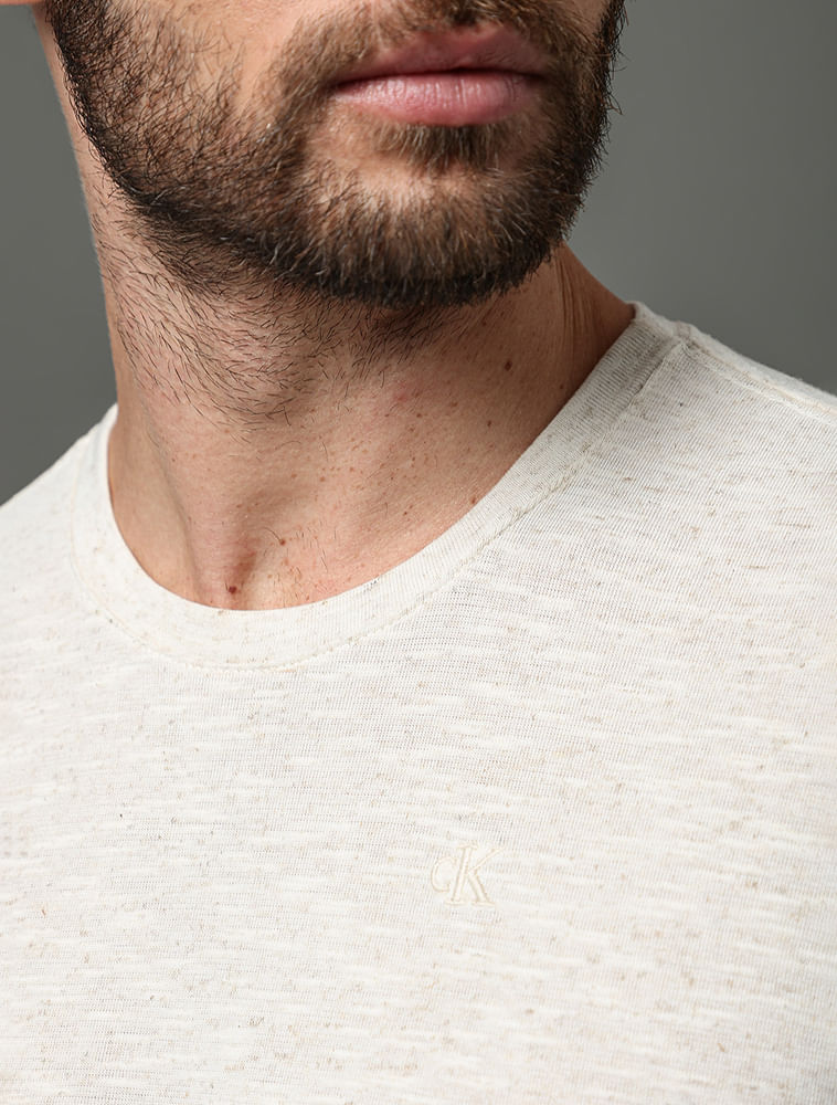 Camiseta Masculina Linho Calvin Klein Jeans - Off White — foto 5