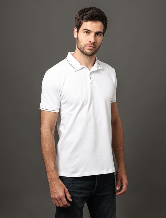 Polo Masculina Etiqueta Calvin Klein Jeans - Branco Polo Masculina Etiqueta Calvin Klein Jeans Branco m