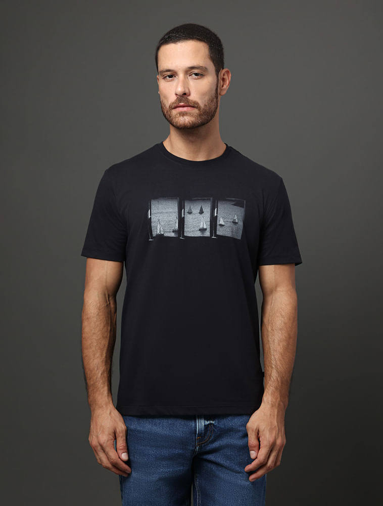 Camiseta Masculina Boy Veleiros Calvin Klein Jeans - Preto