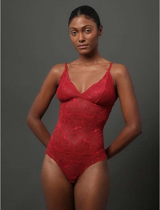 Camisete Feminina Renda Calvin Klein Underwear - Vermelho Camisete Feminina Renda Calvin Klein Underwear Vermelho m