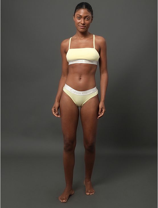 Calcinha Tanga Cotton Reveillon Calvin Klein Underwear - Amarelo Ouro Calcinha Tanga Cotton Reveillon Calvin Klein Underwear Amarelo Ouro m