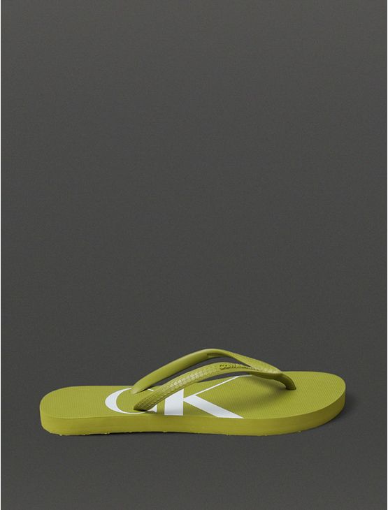 Chinelo Feminino Logo Corrido Calvin Klein Jeans - Verde Pistache Chinelo Feminino Logo Corrido Calvin Klein Jeans Verde Pistache 37/38