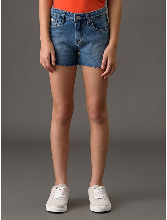 Shorts Jeans Menina Cintura Alta Calvin Klein Jeans - Azul Médio Shorts Jeans Menina Cintura Alta Calvin Klein Jeans Azul Médio 10