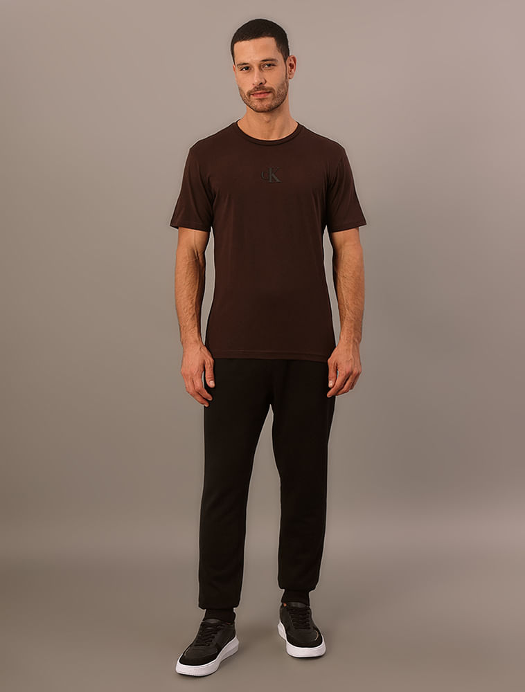 Camiseta Manga Curta Calvin Klein Jeans Masculino Calvin Klein Rubber Patch - Cafe