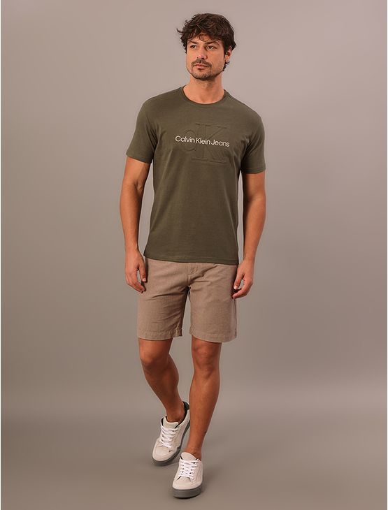 Camiseta Manga Curta Calvin Klein Jeans Masculino Embossed - Militar Camiseta Manga Curta Calvin Klein Jeans Masculino Embossed Militar Pp
