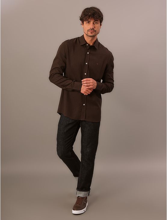 Camisa Manga Longa Calvin Klein Jeans Regular Linho Com Viscose - Marrom Camisa Manga Longa Calvin Klein Jeans Regular Linho Com Viscose Marrom Gg