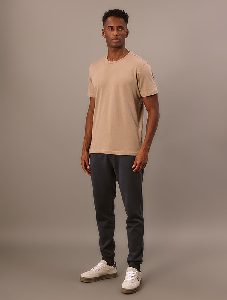 Camiseta Masculina de Algodão Essentials Minimalista - Caqui Medio