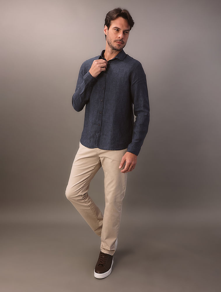 Camisa de Manga Longa Masculina em Linho Calvin Klein - Azul Marinho